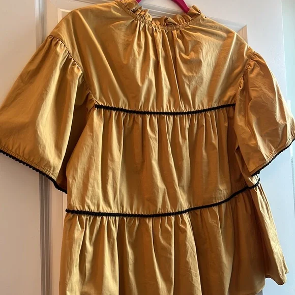 EUC CROSBY MUSTARD/BLACK TOP • M - Picture 4 of 4